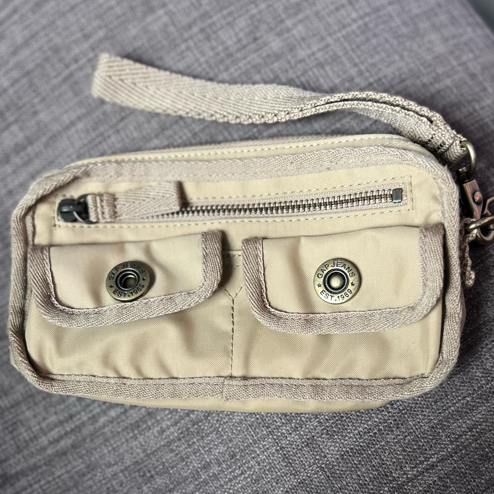 Vintage GAP canvas wristlet